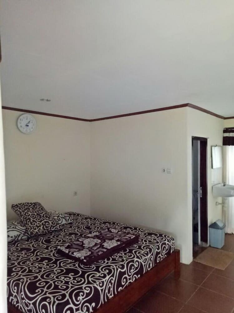 Standard Room photo 3