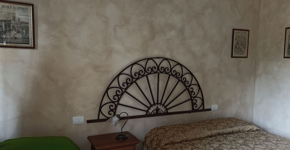 Deluxe Double or Twin Room photo 2
