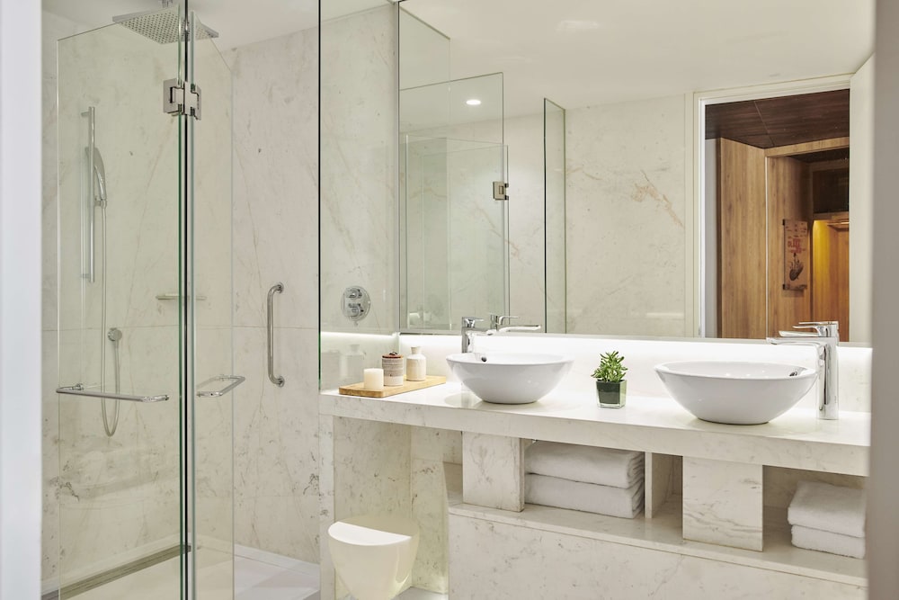 Junior Suite (Grand Via View)