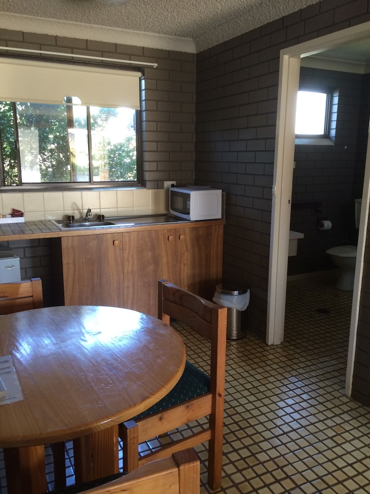 Family Double or Twin Room, 1 Bedroom, Microwave, Garden Area photo 2