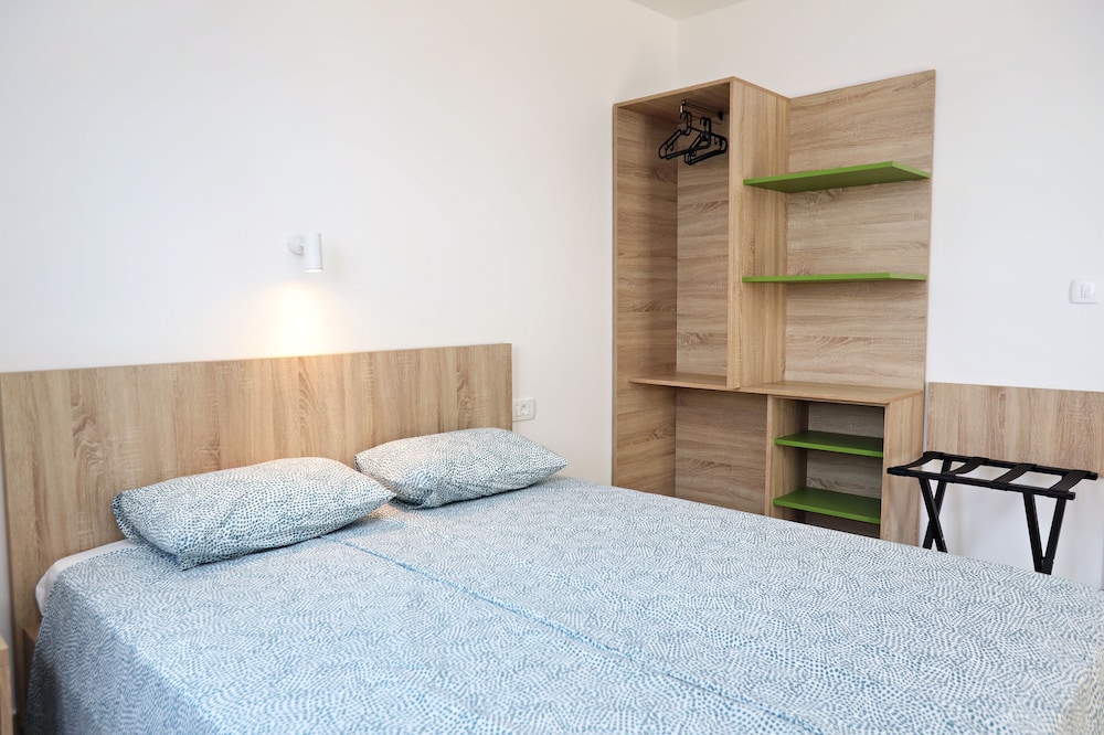 Apartment (A10) photo 1