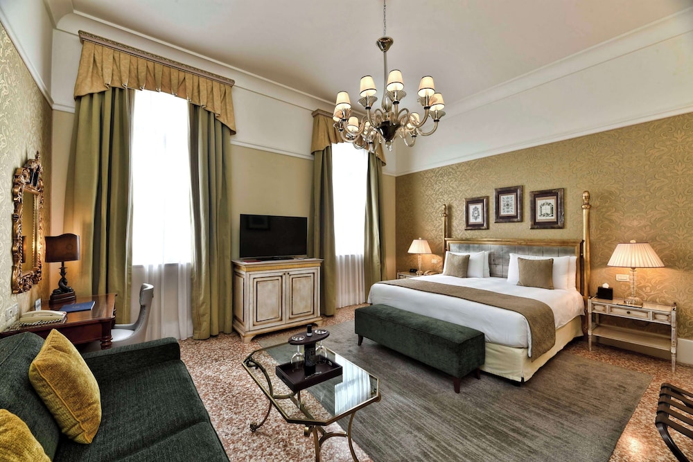 Deluxe Room, Courtyard View (Grand)