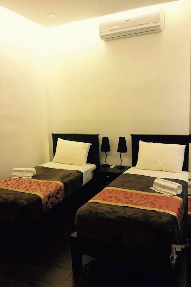 Condo Suites Twin