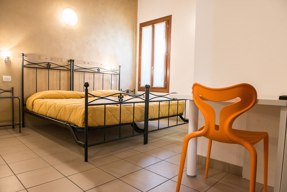 Superior Double or Twin Room photo 2