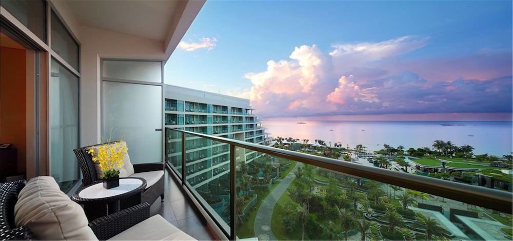 Premier Room, Sea View - Photo 4