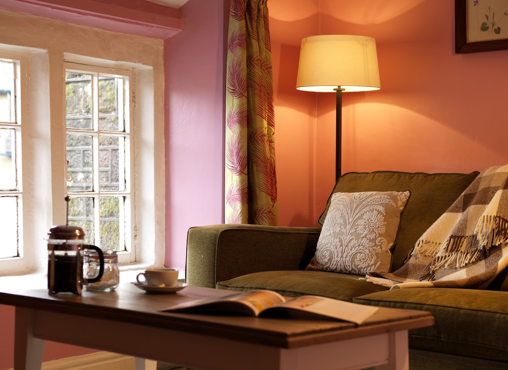 Suite, 1 Bedroom photo 2