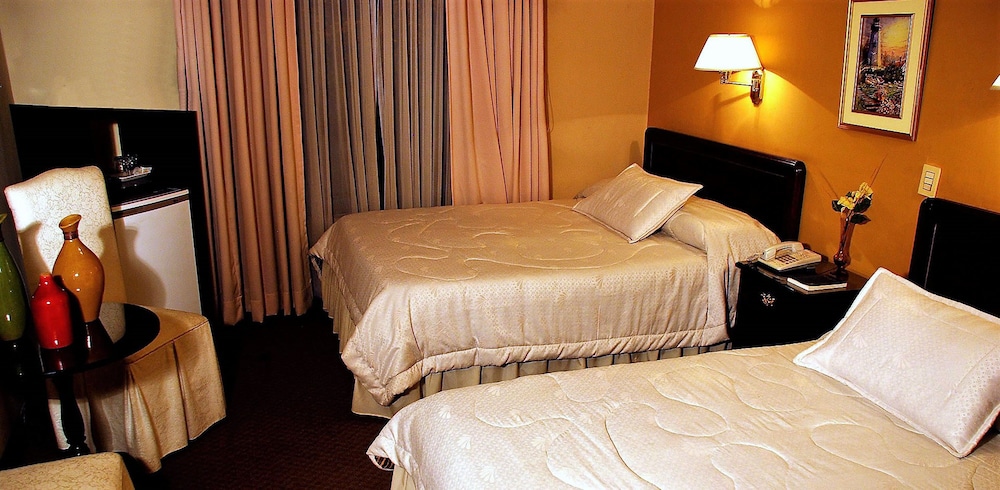 Triple Room, 3 Twin Beds, Non Smoking photo 2