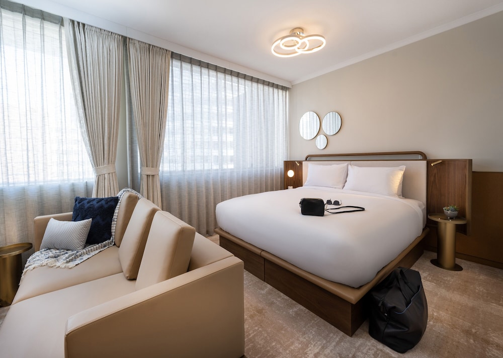 Suite (Weekly Housekeeping) photo 2