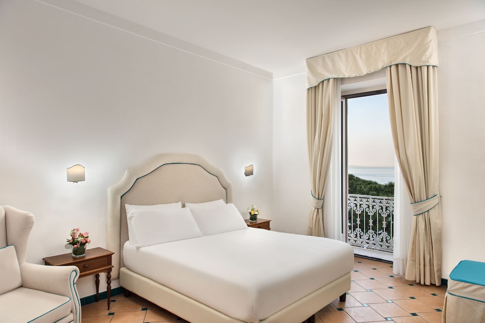Superior Room - Photo 1