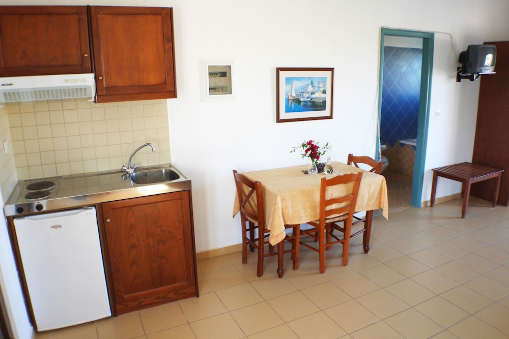 Family Apartment - Photo 3