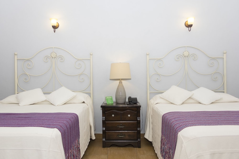 Premier Suite, 2 Double Beds photo 3