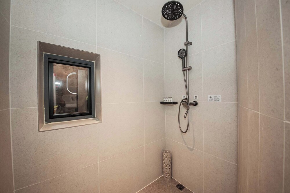 Romantic Twin Room photo 2