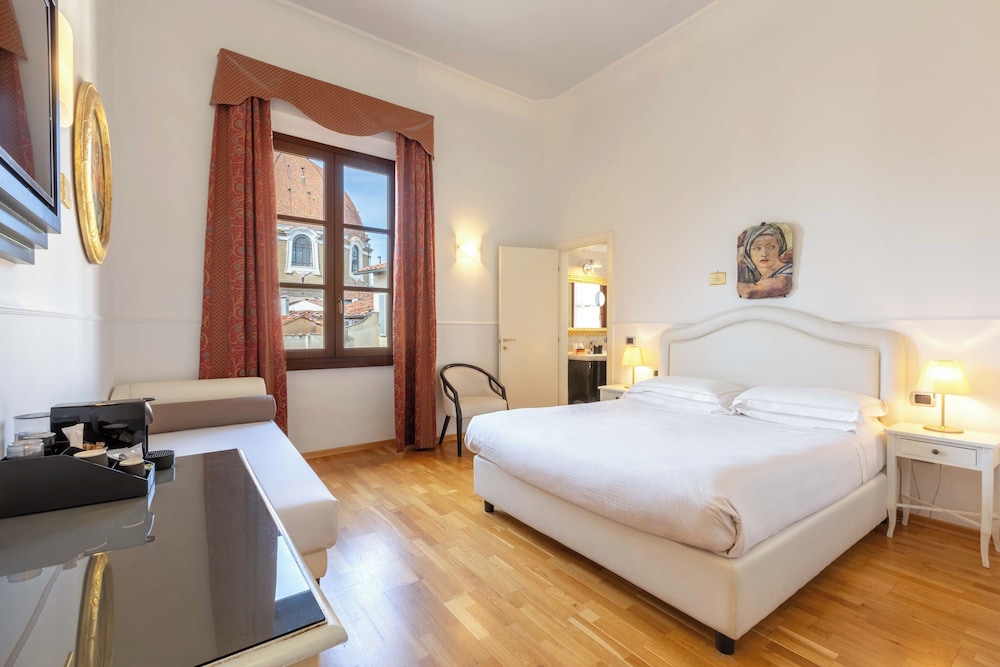 Double Room, 1 Double Bed, City View - Photo 2
