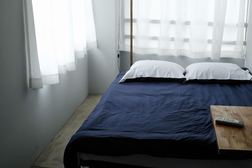 Standard Double Room, 1 Double Bed (with 2 Large single bed) - Photo 1