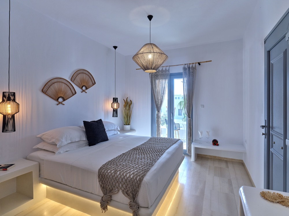 Deluxe Room, Garden View