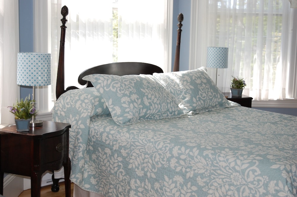 Oxford Blue photo 3
