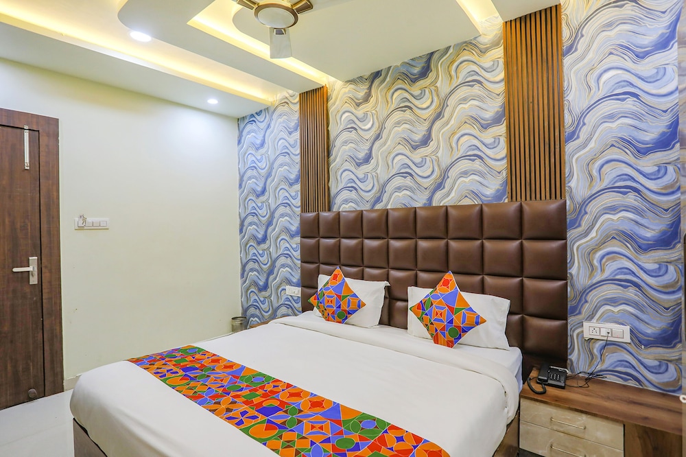 Deluxe Room - Photo 4
