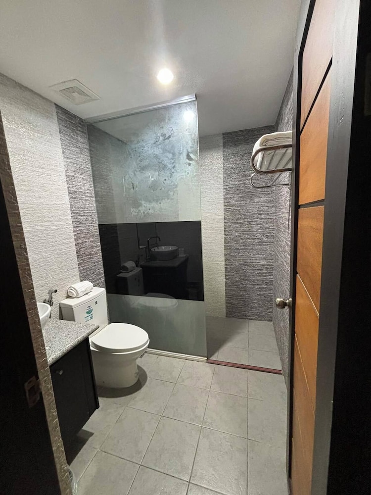 Standard Room - Photo 4