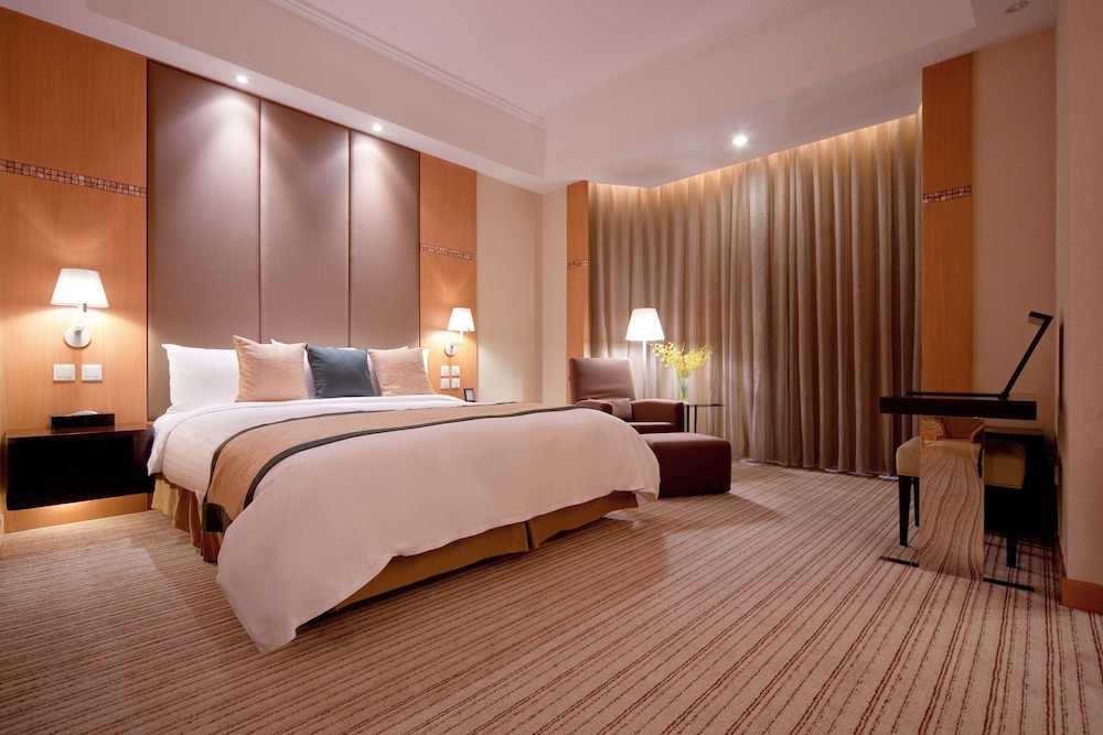 Executive Club Deluxe Room King photo 1