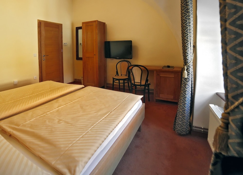 Standard Twin Room photo 2