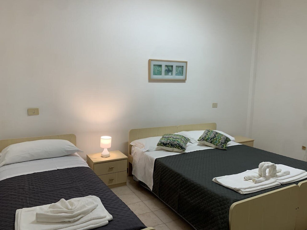 Triple Room, Garden View photo 3