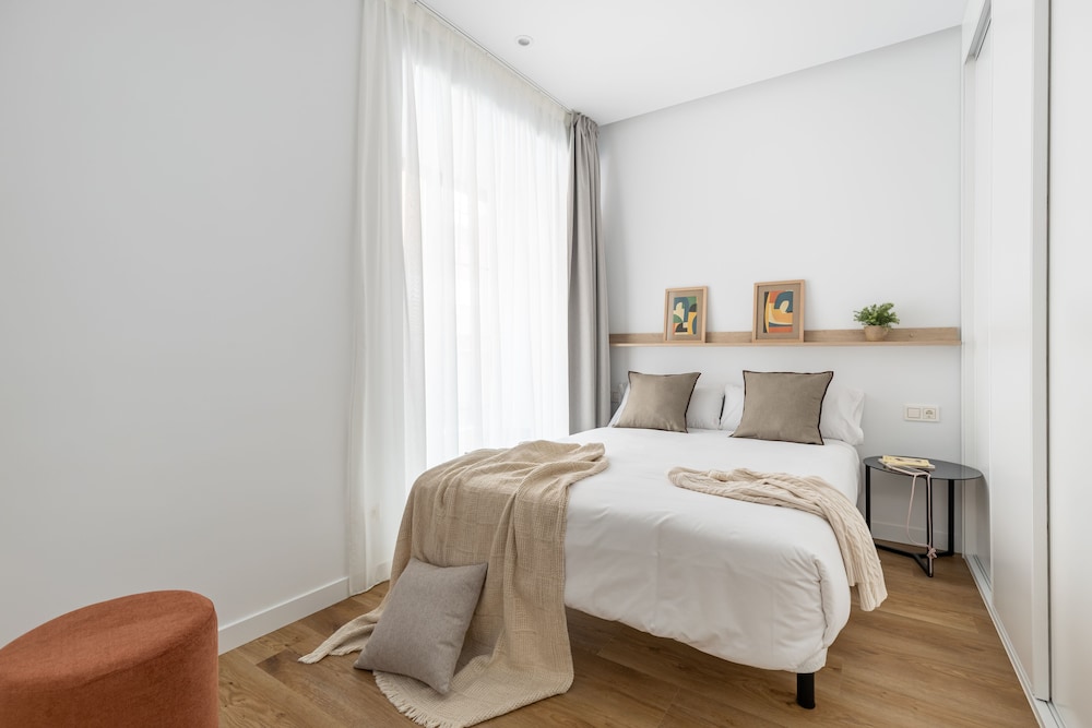 Apartment, 2 Bedrooms - Photo 8