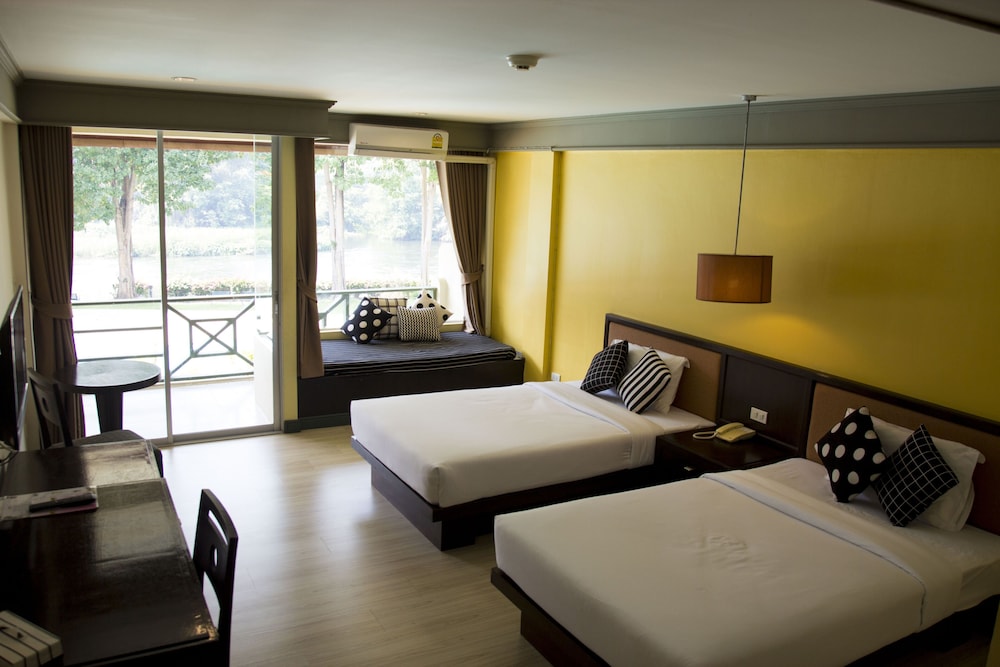 Superior Room, River View