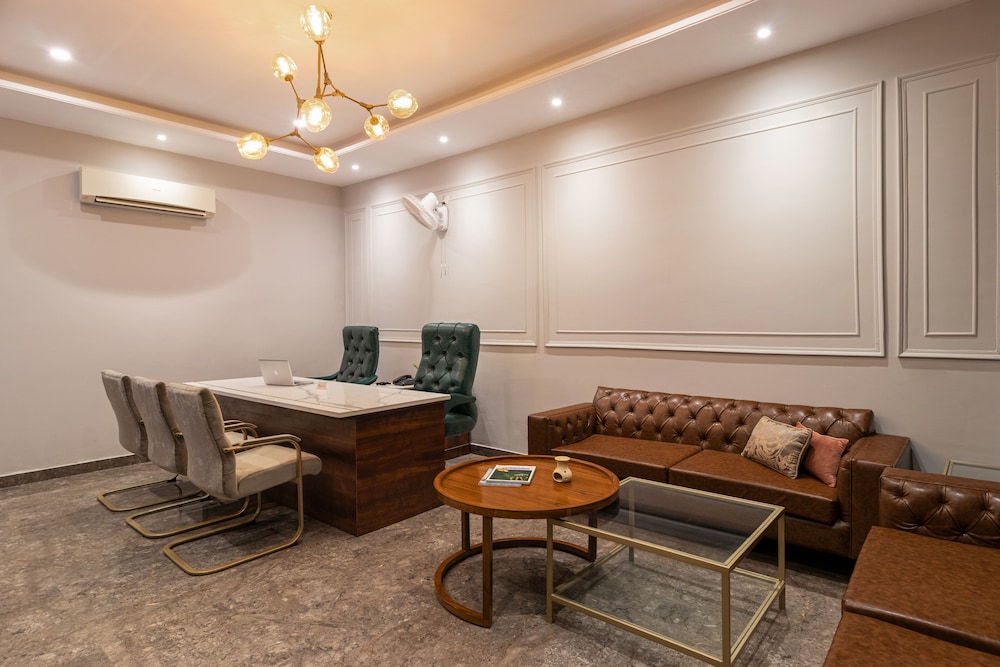 Premium Room, City View - Photo 2