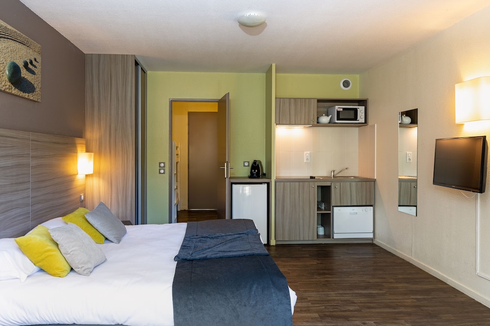 Club Quadruple Room, Terrace photo 3