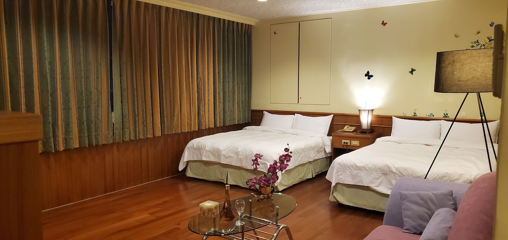 Classic Quadruple Room photo 1