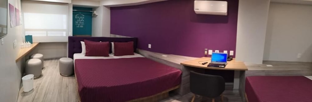 Business Quadruple Room