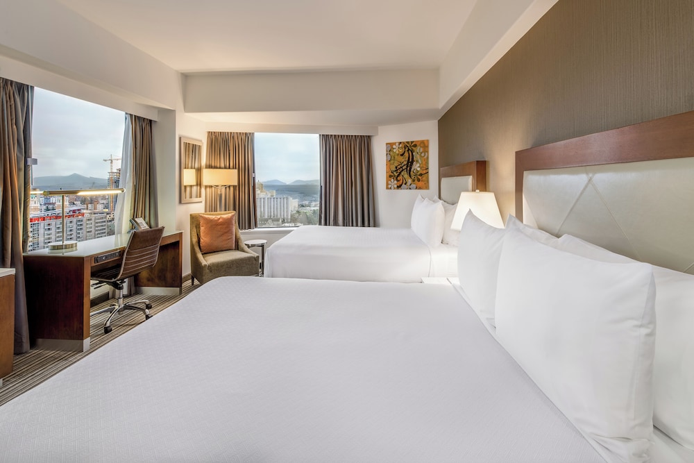 Standard Room, 2 Queen Beds, Non Smoking (No Resort Fee) - Photo 3