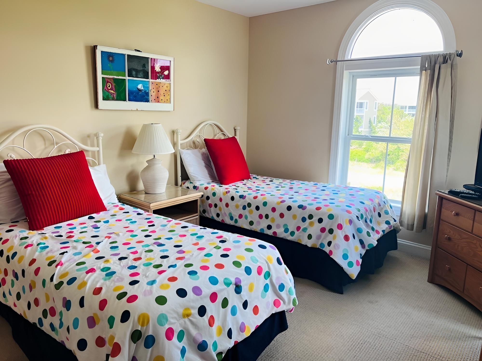 House, 6 Bedrooms photo 1