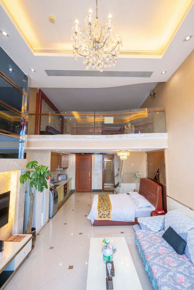 Superior Deluxe Triple Beds Room photo 1
