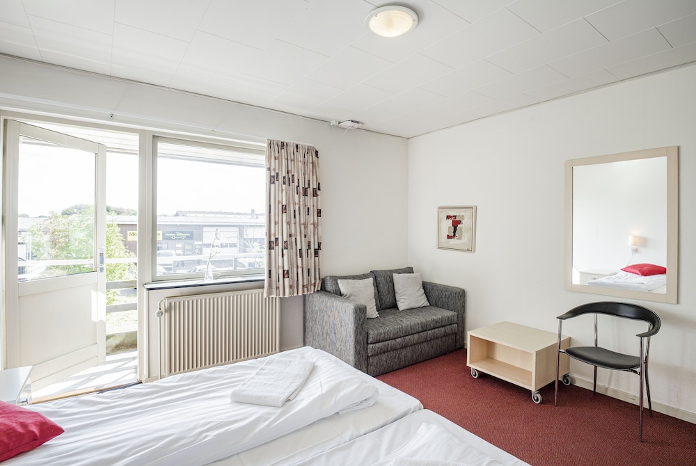 Standard Room photo 1