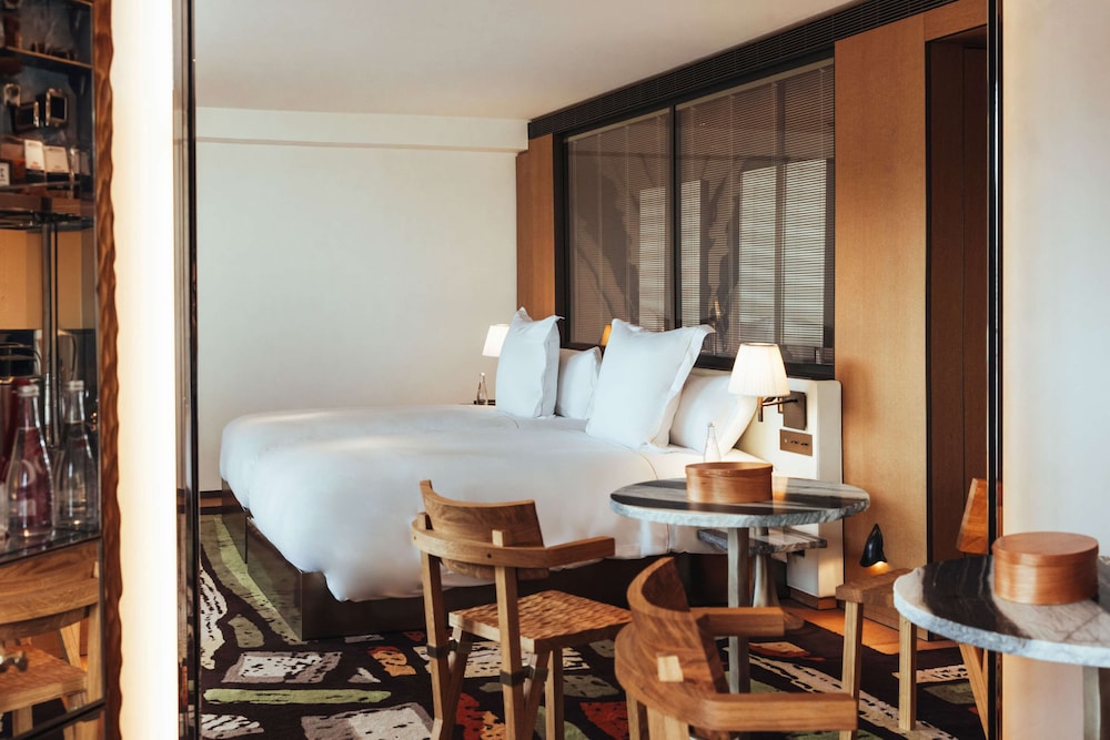 Junior Suite, 2 Twin Beds, Air conditioning