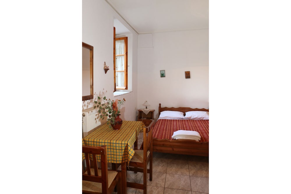 Triple Room - Photo 3