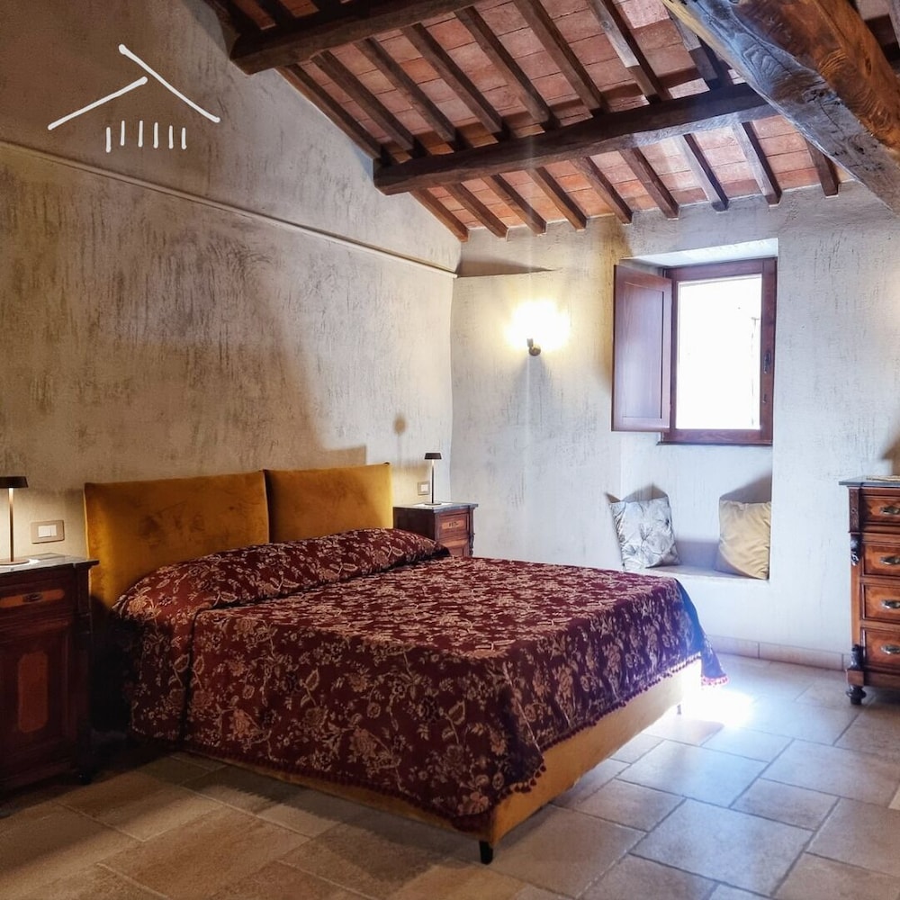 Deluxe Quadruple Room, Multiple Beds photo 2