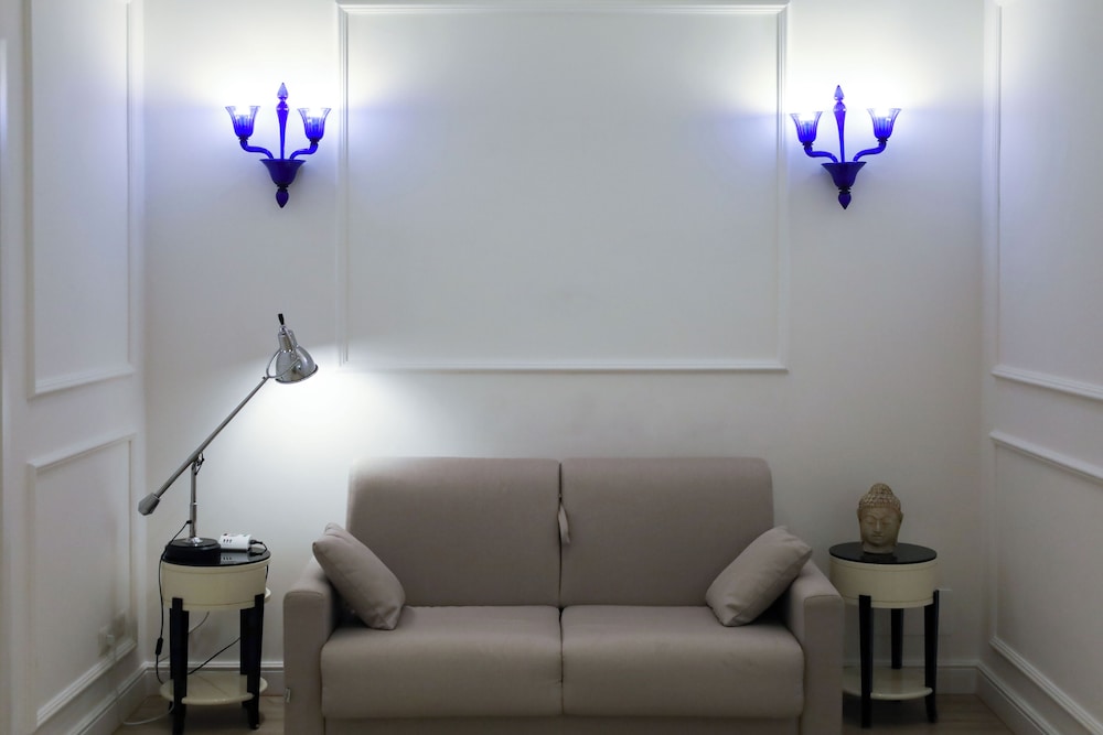 Condo, 2 Bedrooms