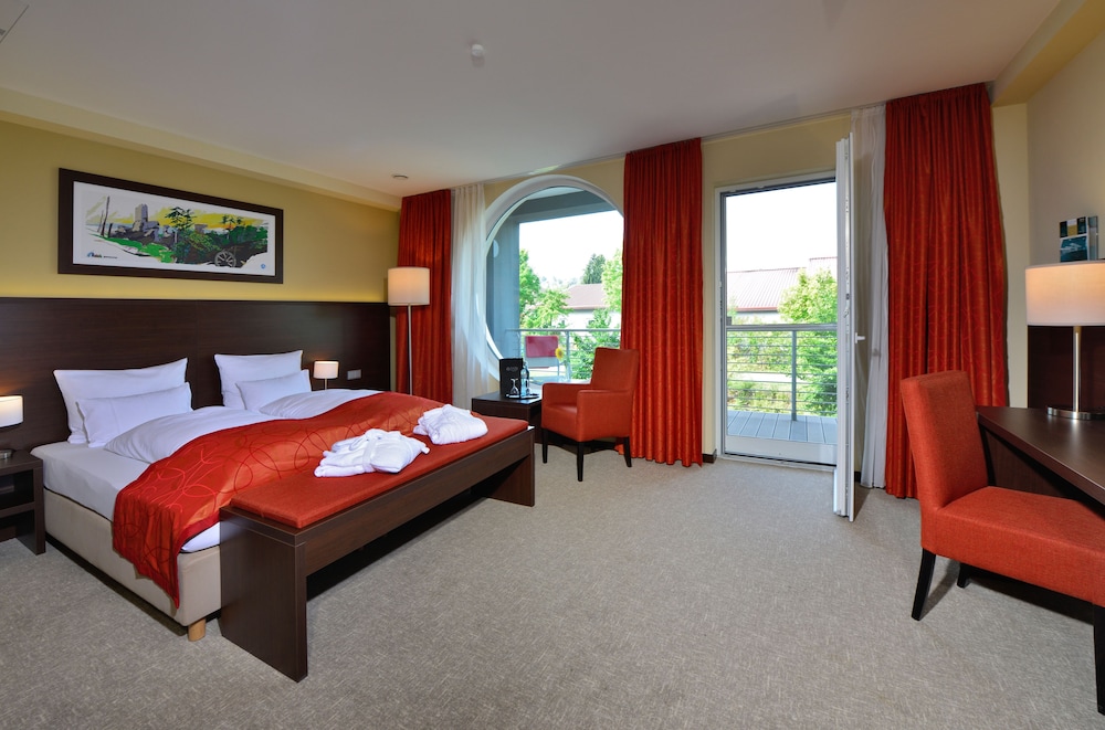 Superior Double Room, Balcony photo 2