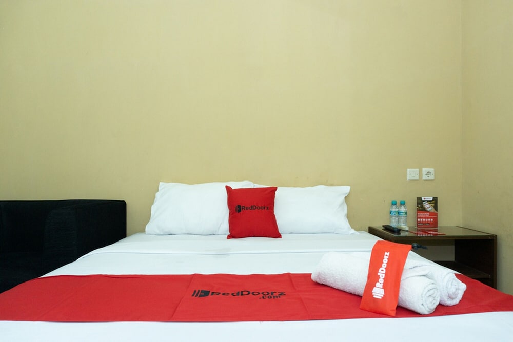 Premium Room (RedDoorz) photo 3