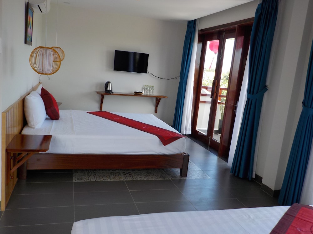 Deluxe Quadruple Room