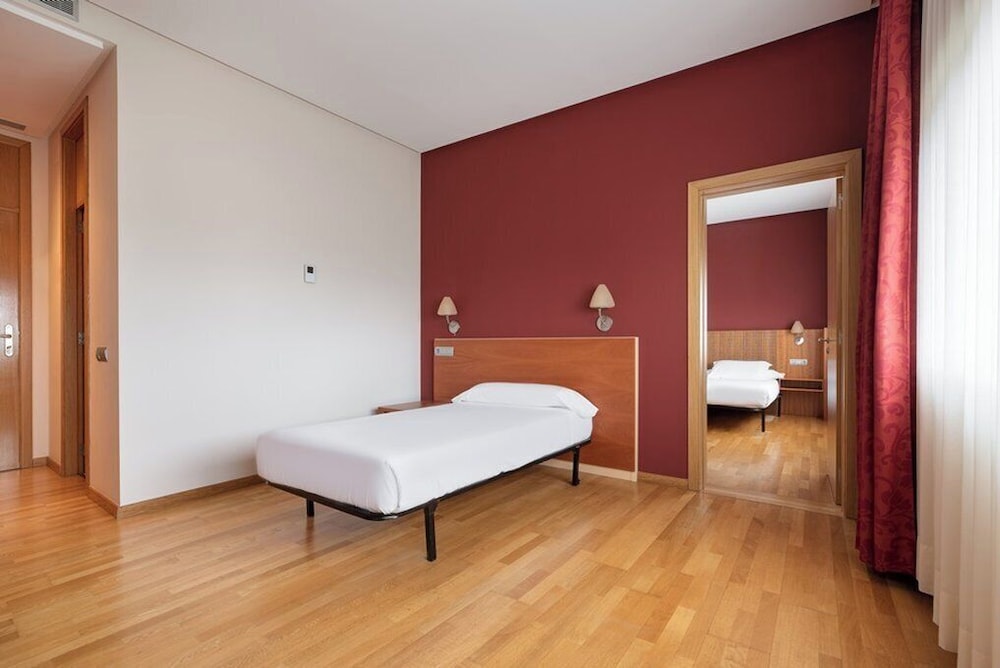 Deluxe Double Room (Comunicada) - Photo 5