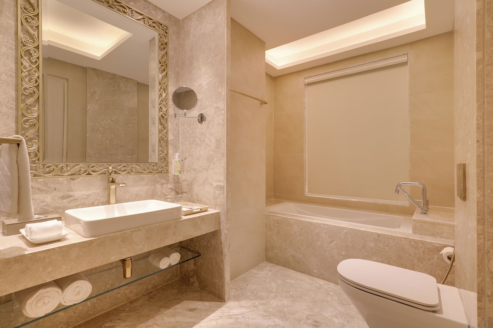 Premier Room - Photo 7