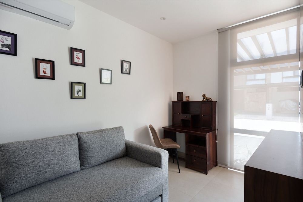 Premier Villa photo 1