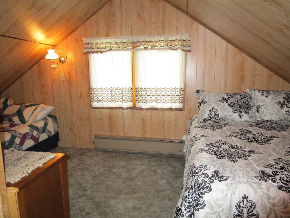 Standard House, Multiple Beds, Non Smoking (Active Lakeview Escape) photo 3