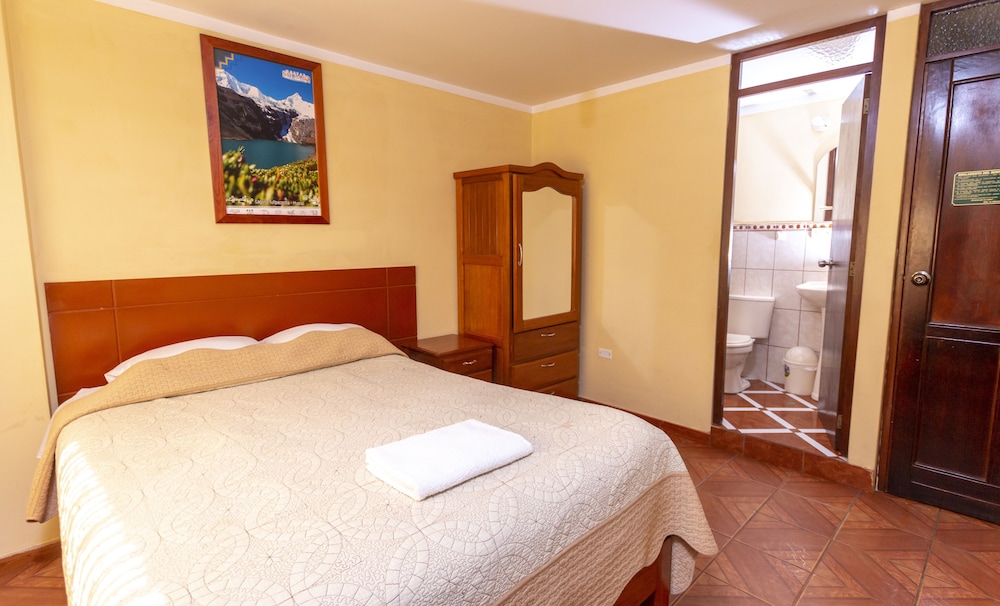 Comfort Double or Twin Room, 1 Double Bed, Private Bathroom (Deluxe Tamia)