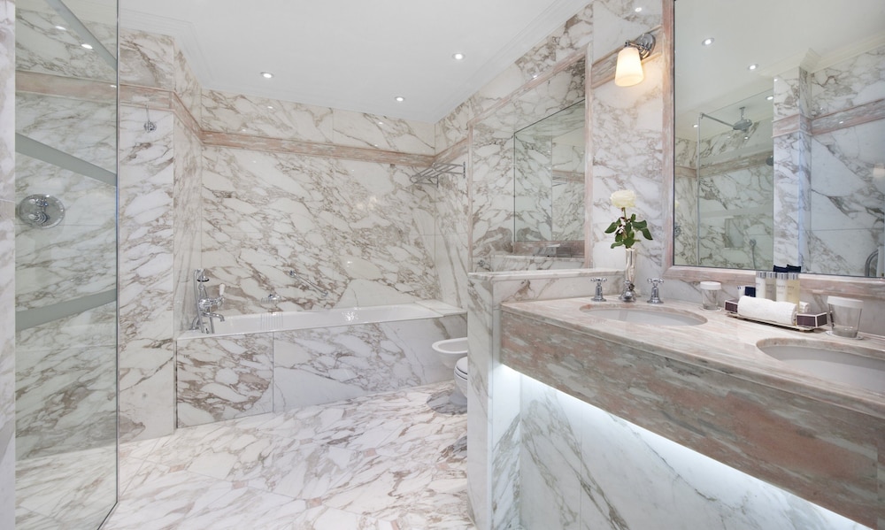 Executive Suite, 1 Bedroom thumbnail 5