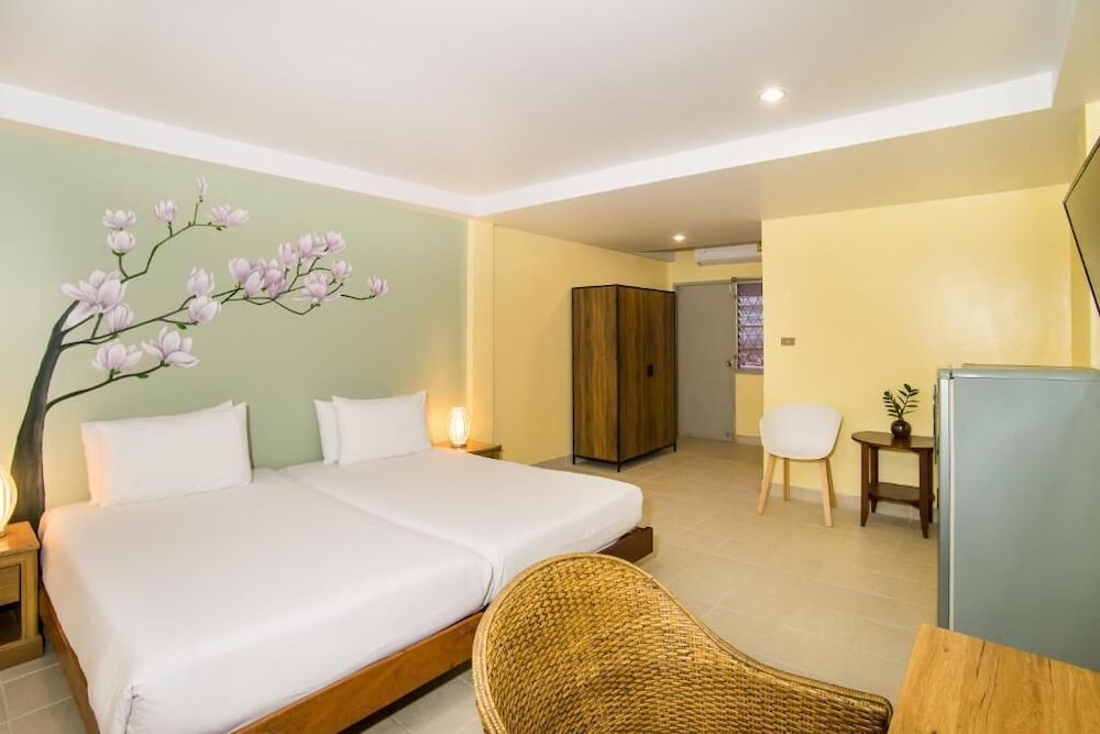 Standard Twin Room photo 2