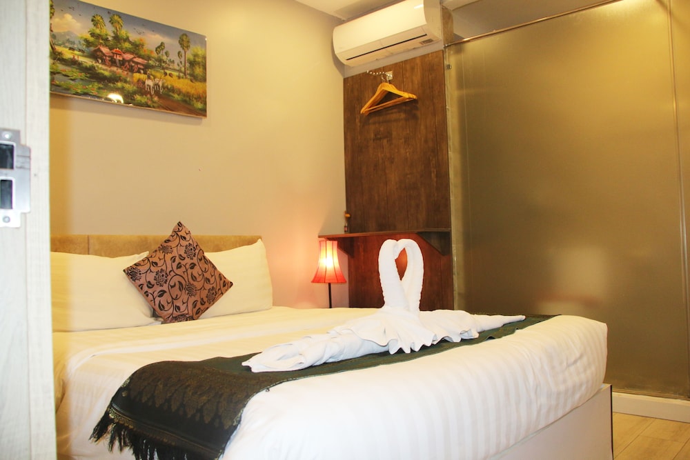 Standard Double Room - Photo 8